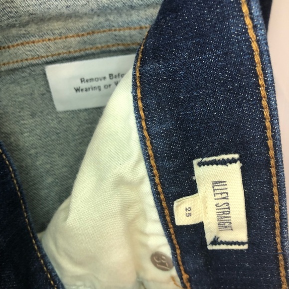 Madewell Alley Straight Jeans - Picture 6 of 8